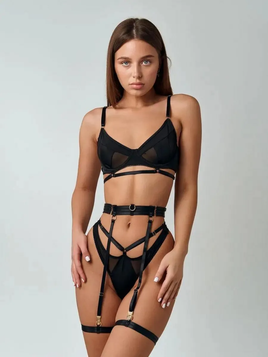 Cele Lingerie Set