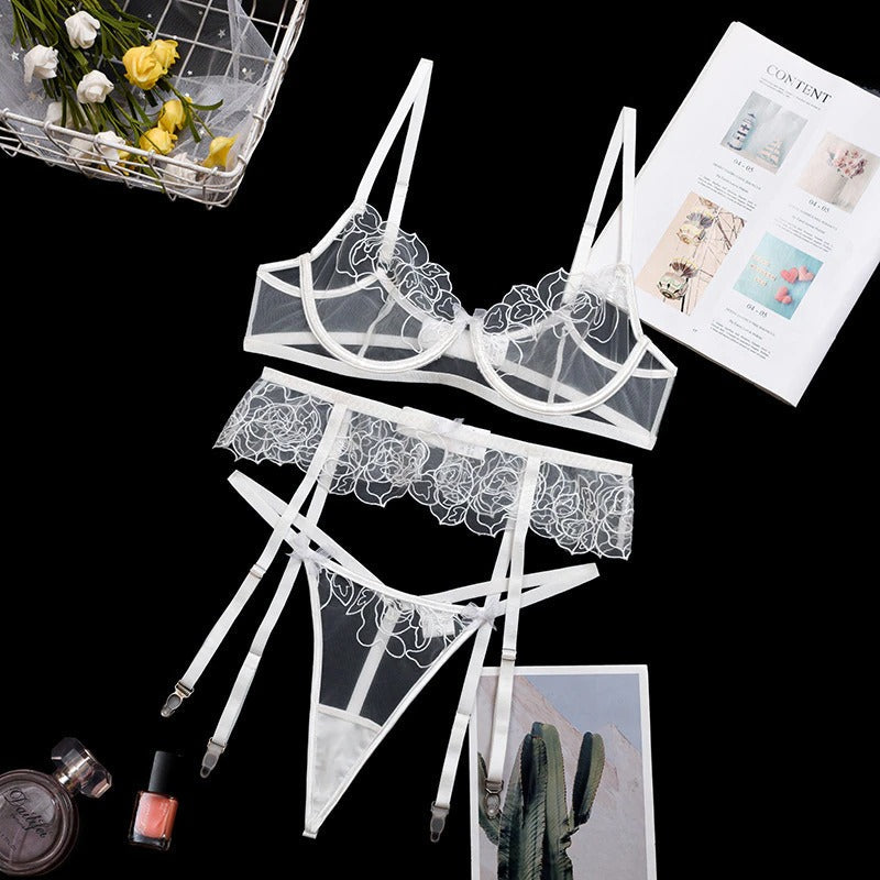 Aviva Lingerie Set